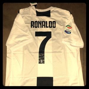 Ronaldo Juventus Jersey size L 2018/19